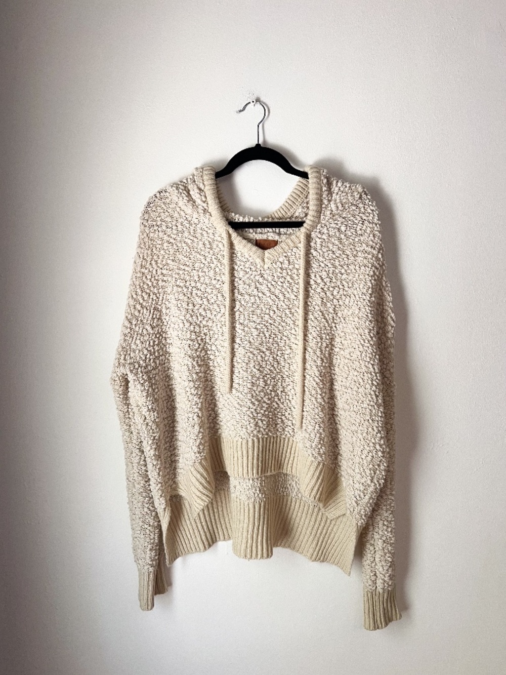 POL Cream Popcorn Knit Hooded Sweater High Low Hem Cozy Boho Oversized Boho